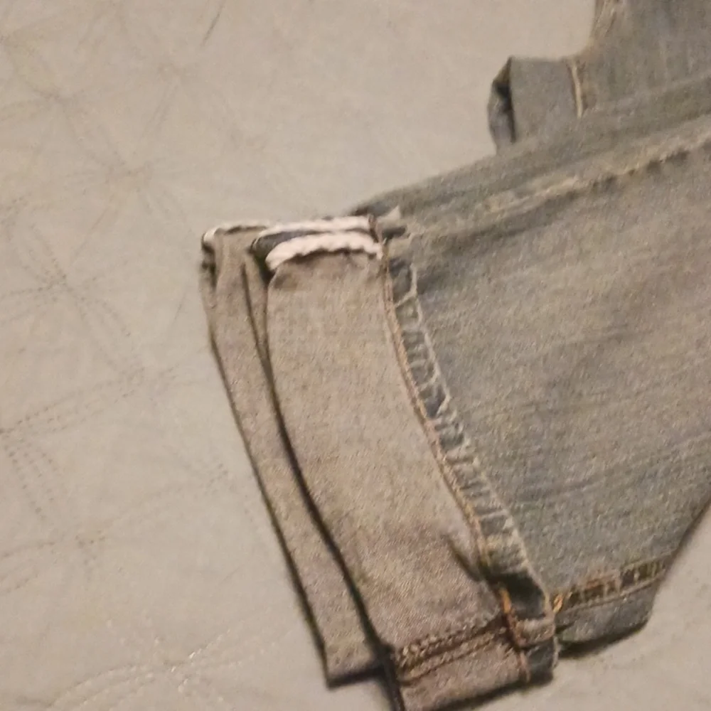 2 pairs capris, size 8, one denim, one black. - Picture 3 of 3